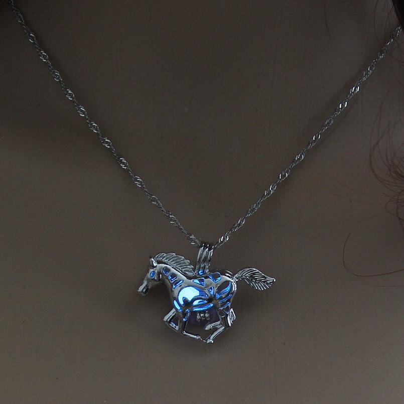 Wiz | Luminous Horse Necklace