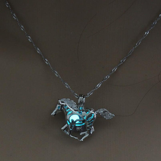 Wiz | Luminous Horse Necklace