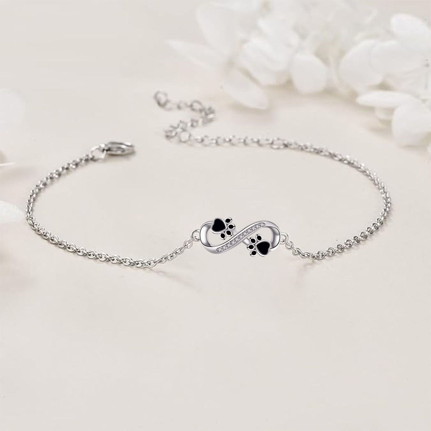 Izzy | Paw of Eternity Bracelet