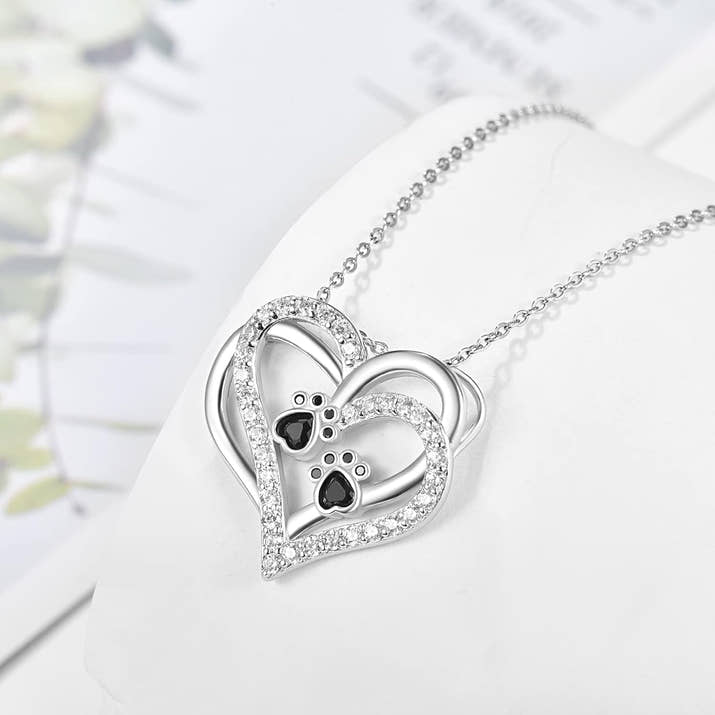Laddie | Heart Connection Necklace