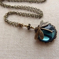 Sammy | Dragonfly Paw Necklace