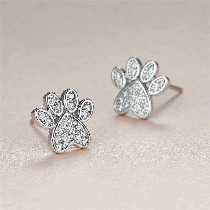 Remi | Cat Paw Earrings