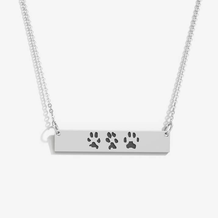 Bessie | Personalized Bar Necklace