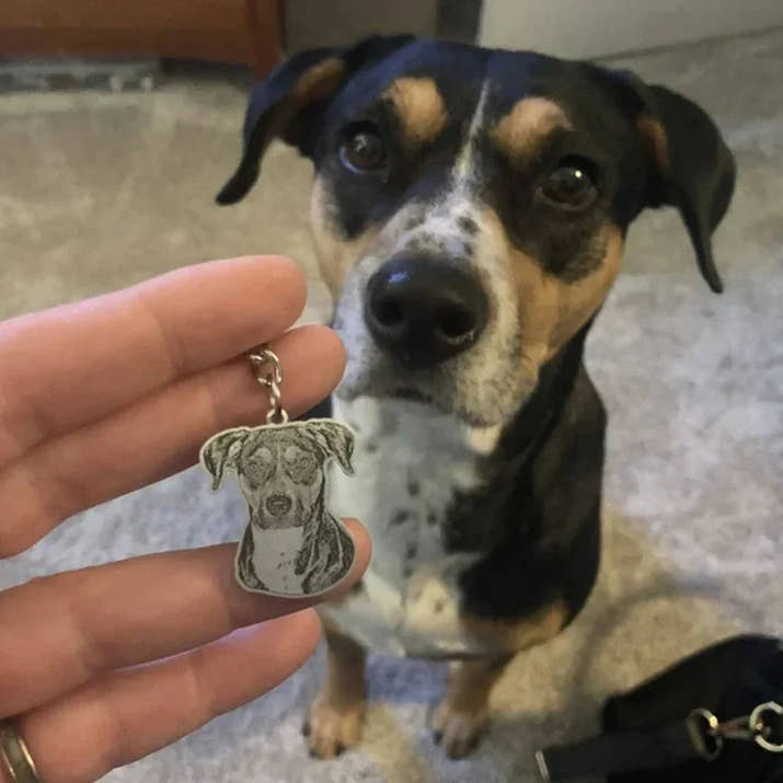 Tucker | Personalized Pet Keychain