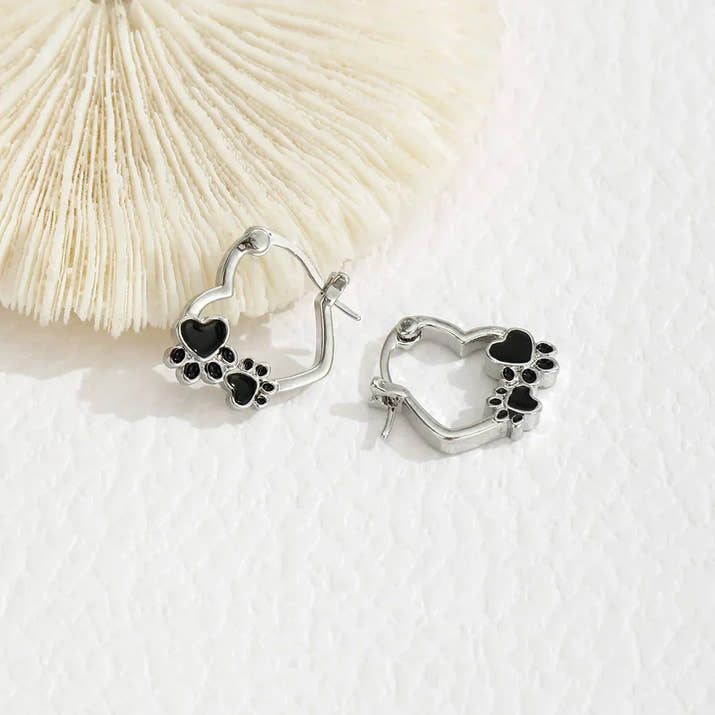 Hearty | Paw Harmony Earrings