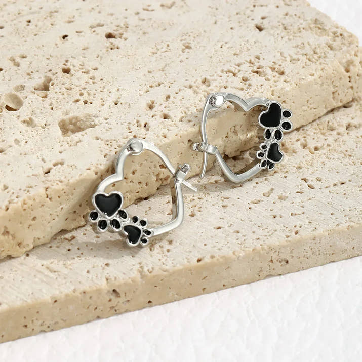 Hearty | Paw Harmony Earrings