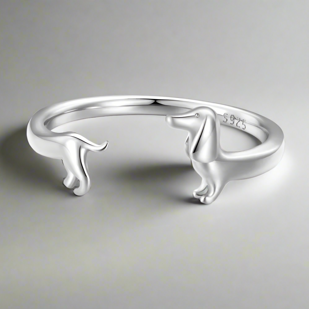 Toffee | Adjustable Dachshund Ring