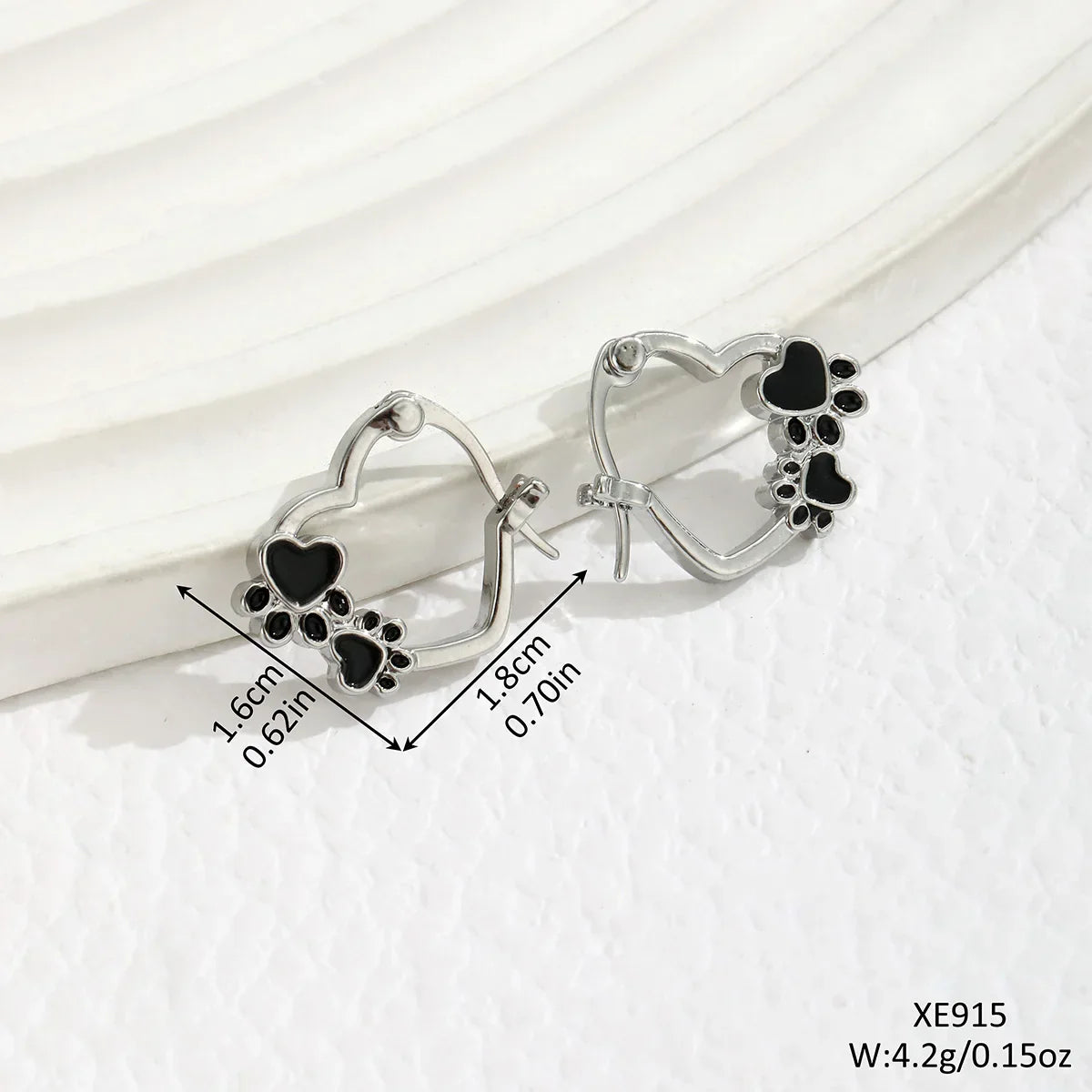 Hearty | Paw Harmony Earrings