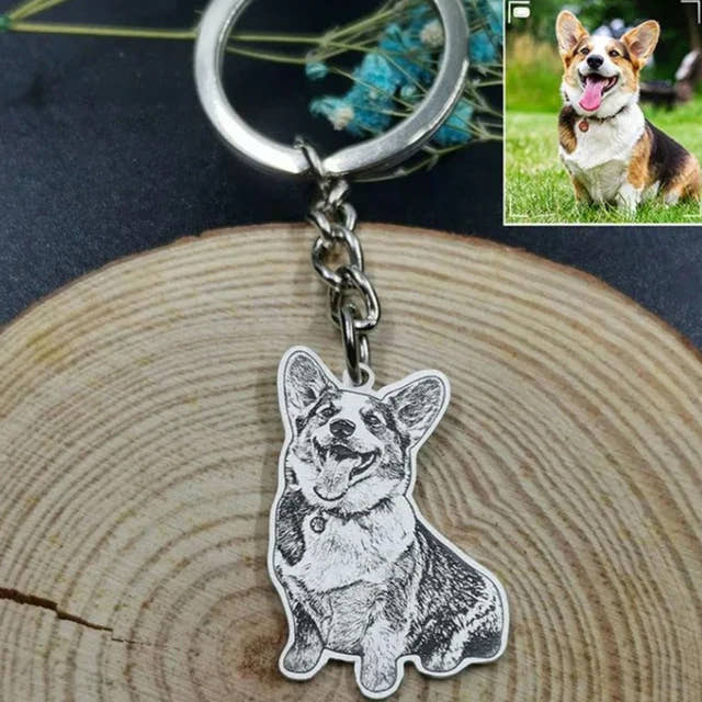 Tucker | Personalized Pet Keychain