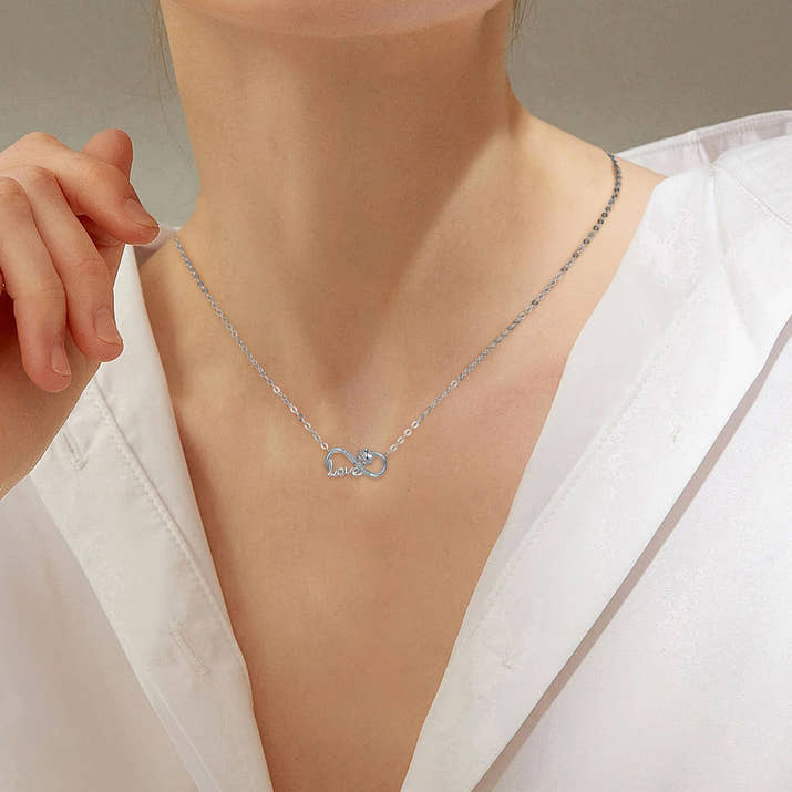 Cookie | Endless Connection Paw Necklace