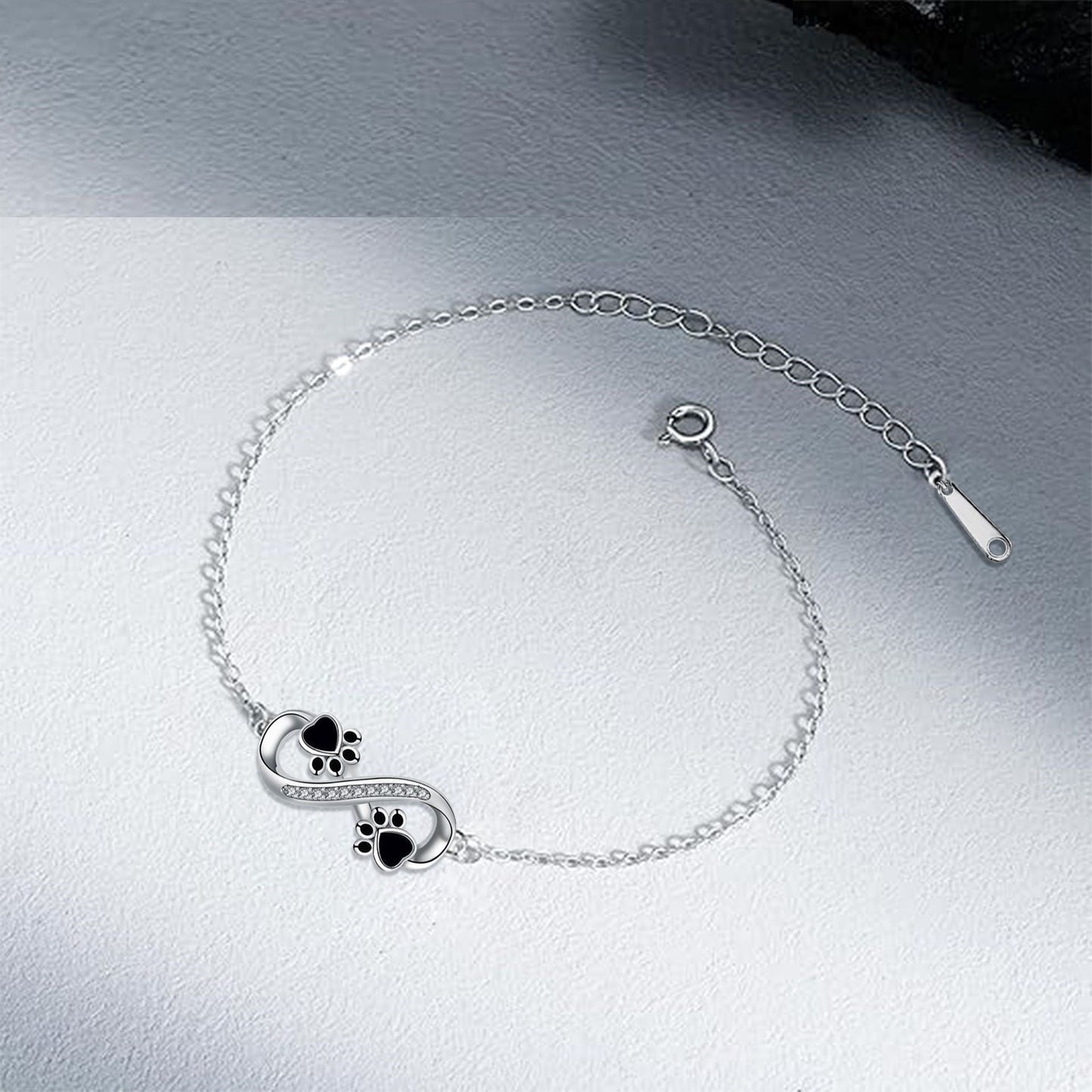 Izzy | Paw of Eternity Bracelet
