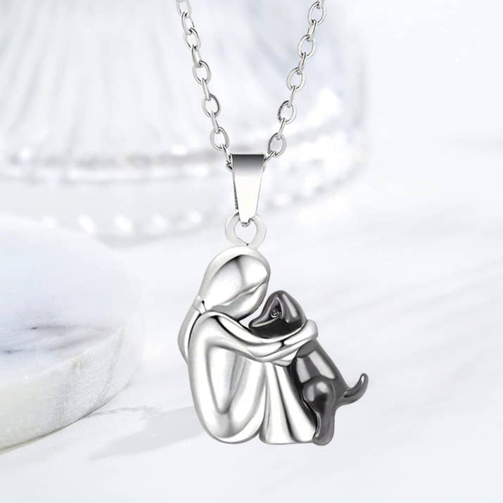 Carri | Faithful Paw Necklace